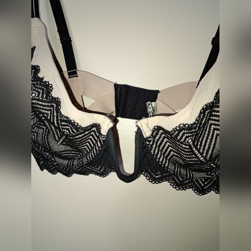 INTIMATELY FREE PEOPLE Underwire Bra Size 32DD ~ Black Lace And Nude Mesh - Picture 4 of 15